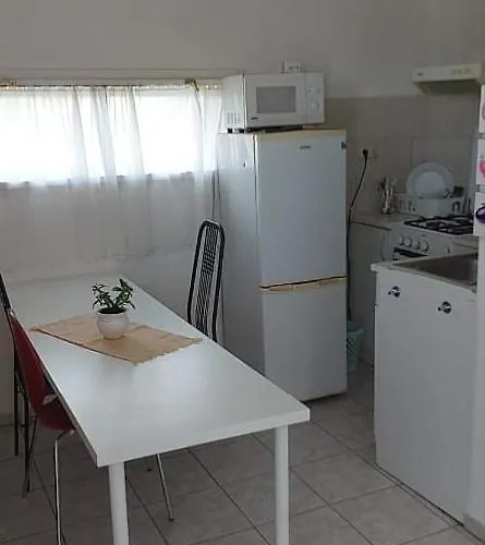 Visszavar-lak Privat Berlemeny Гостевой дом 3*